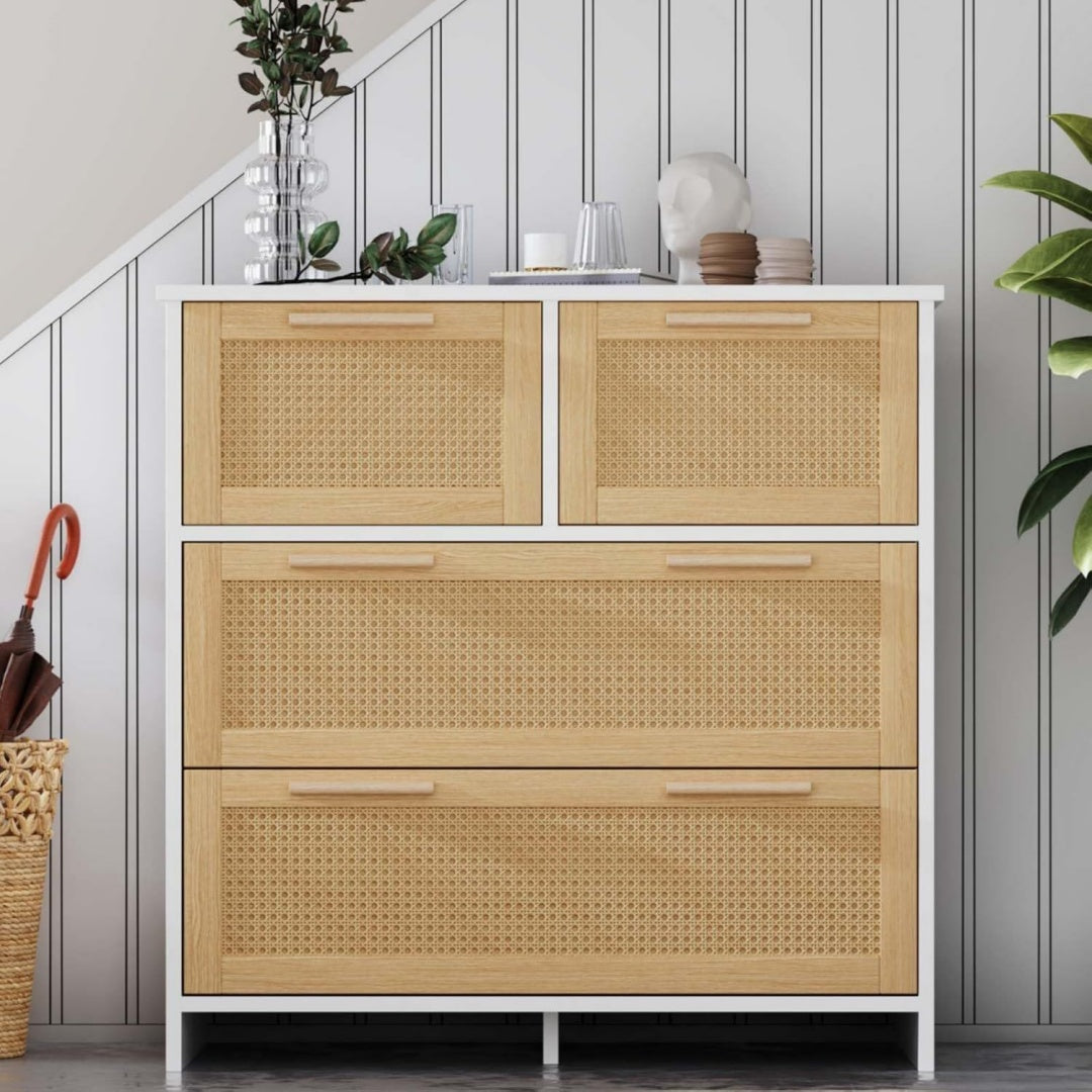 Commode 80 cm de haut en bois massif marron